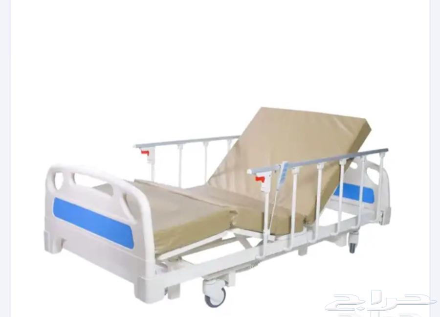 Medical bed for sale, clean, used briefly due to no longer needing it64479838047874110