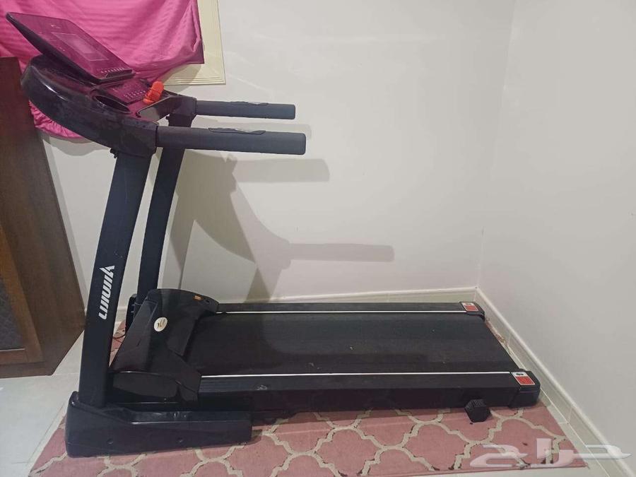 جهاز سير كهربائي بحالة ممتازة64480222217729110