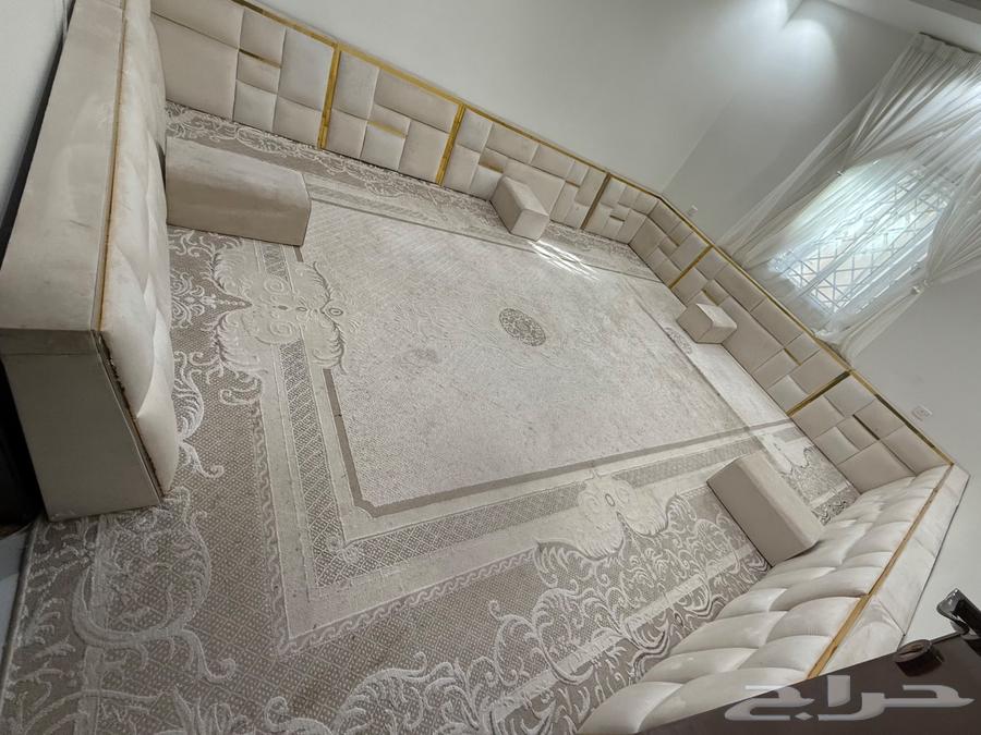 Cushions for sale with carpet and curtain for a room measuring 4.75 by 3.8064481005101314110