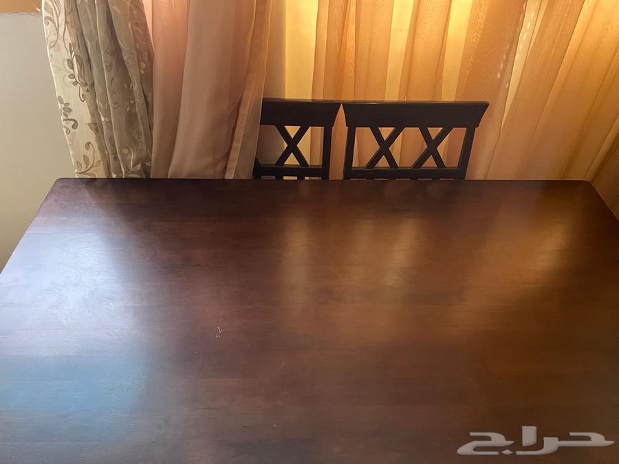 طاولة خشب بني64485611606658113