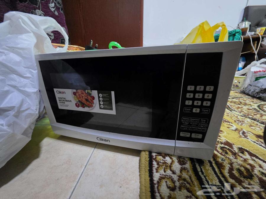 مكنسه عموديه وتلفاز و مايكروويف وخلاط64486315477122111