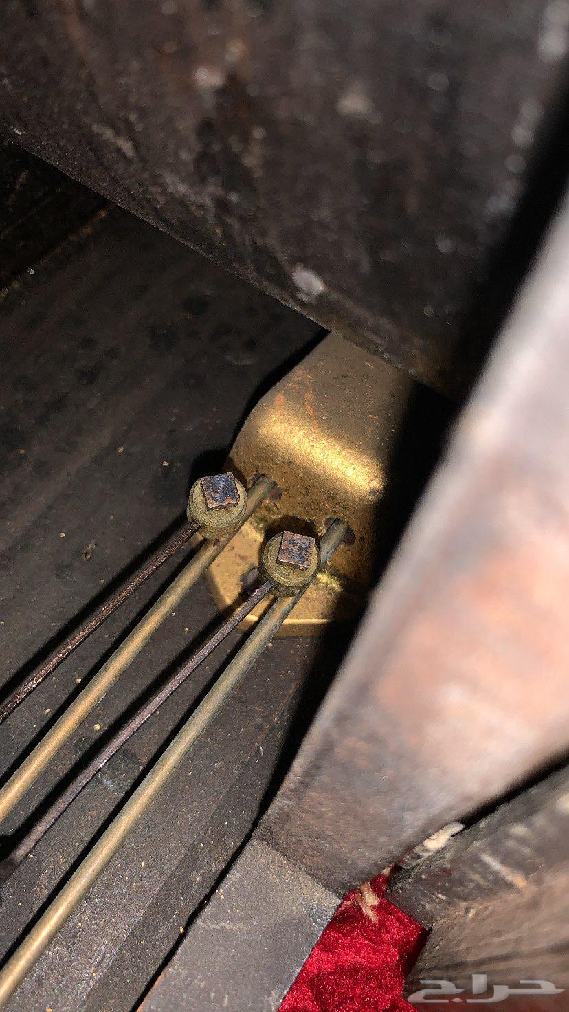 ساعه أنتيك قديمه64496530413315113