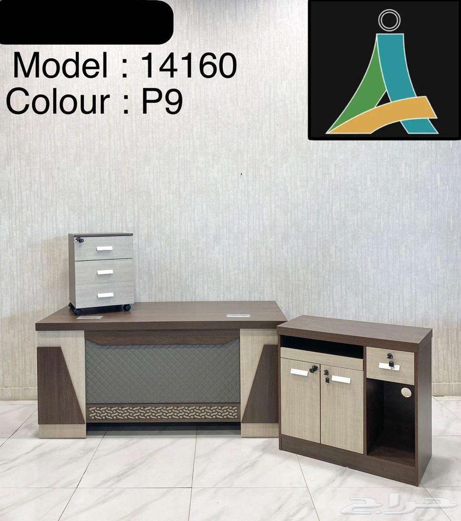 Classic desk in Jeddah available in various sizes64489628001794114
