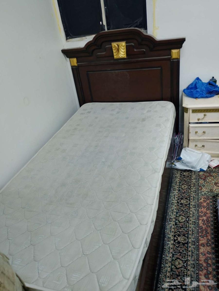 Bed with mattress64488284308226110