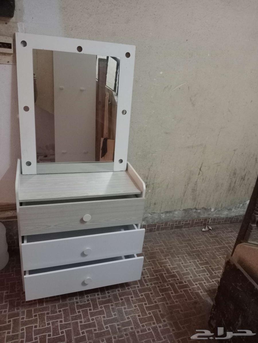 نجار فك وتركيب وصيانه جميع غرف نوم واثاث ايكيا64147642388097113