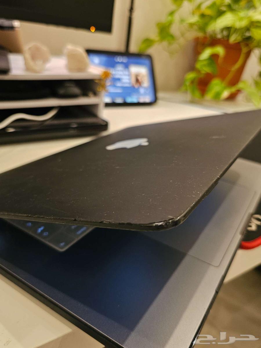 ماك بوك برو 201664488824188419111