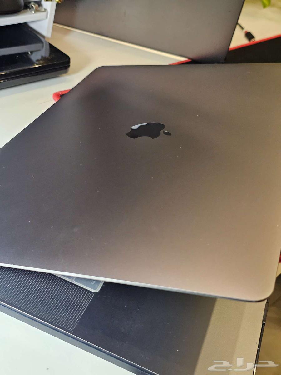 ماك بوك برو 201664488824188419114