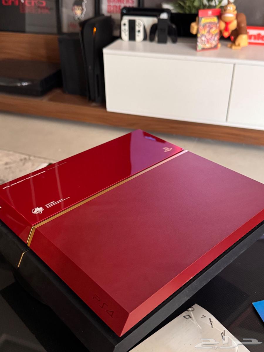 جهاز بلايستيشن 4 نسخة ميتال قير مستخدم64489683201281112