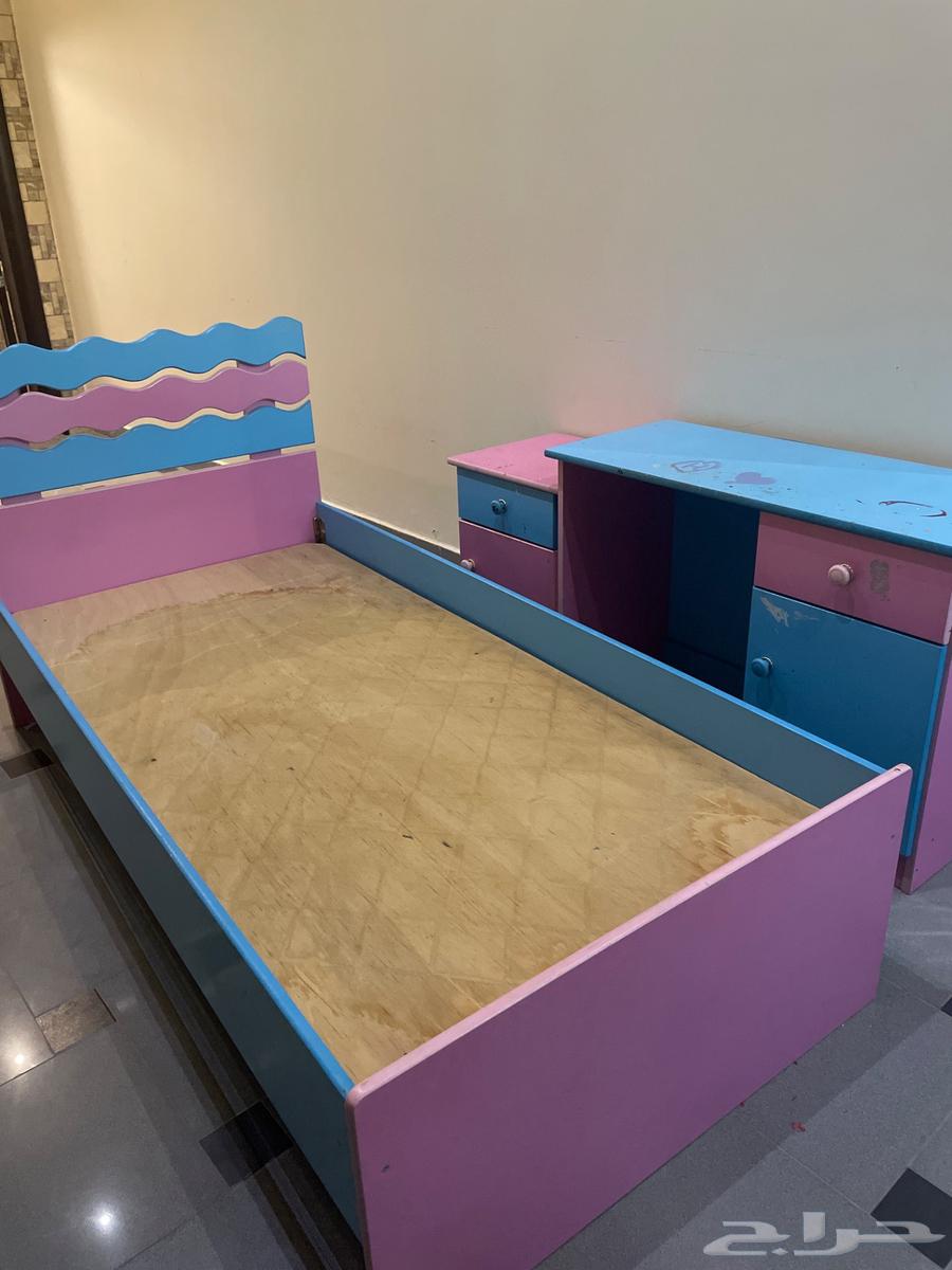 2 سرير أطفال للبيع المستعجل مع التوصيل64489972598274110