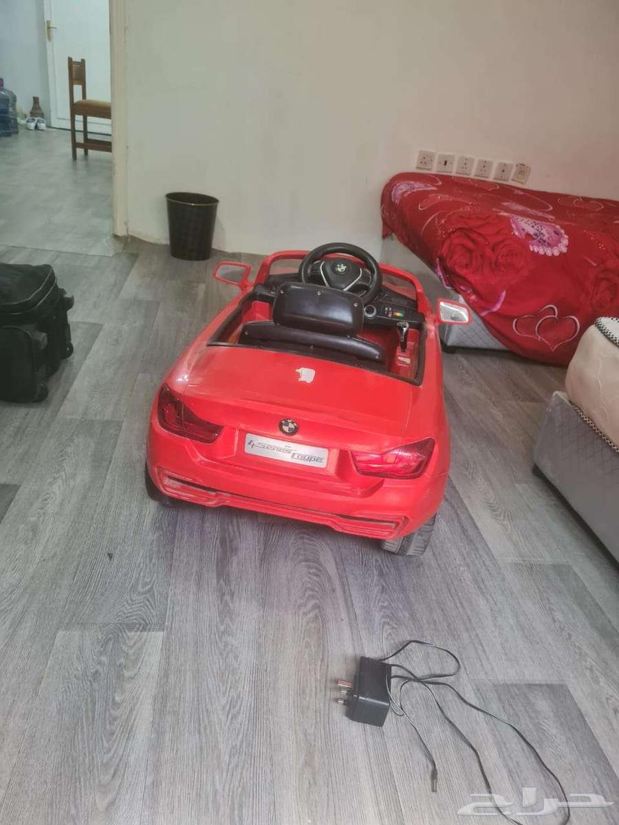 Electric car toy for sale with new large battery and remote control64491116601602110