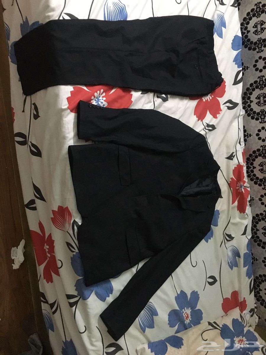 بدلة سوداء مقاس وسط64491782270337111