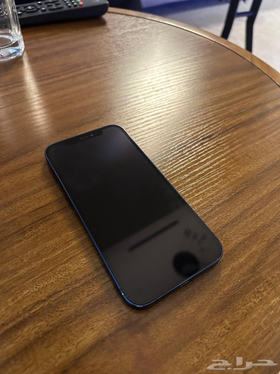 iPhone 12 iPhone64492230280834111