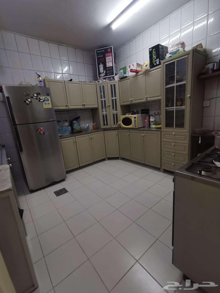 خزانات مطبخ بحالة جيدة السعر قابل للتفاوض64492704336515110