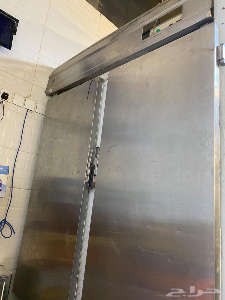 ثلاجه أستيل 2 باب نضيفه فقط تحتاج فقط كمبروسر64492758623491111