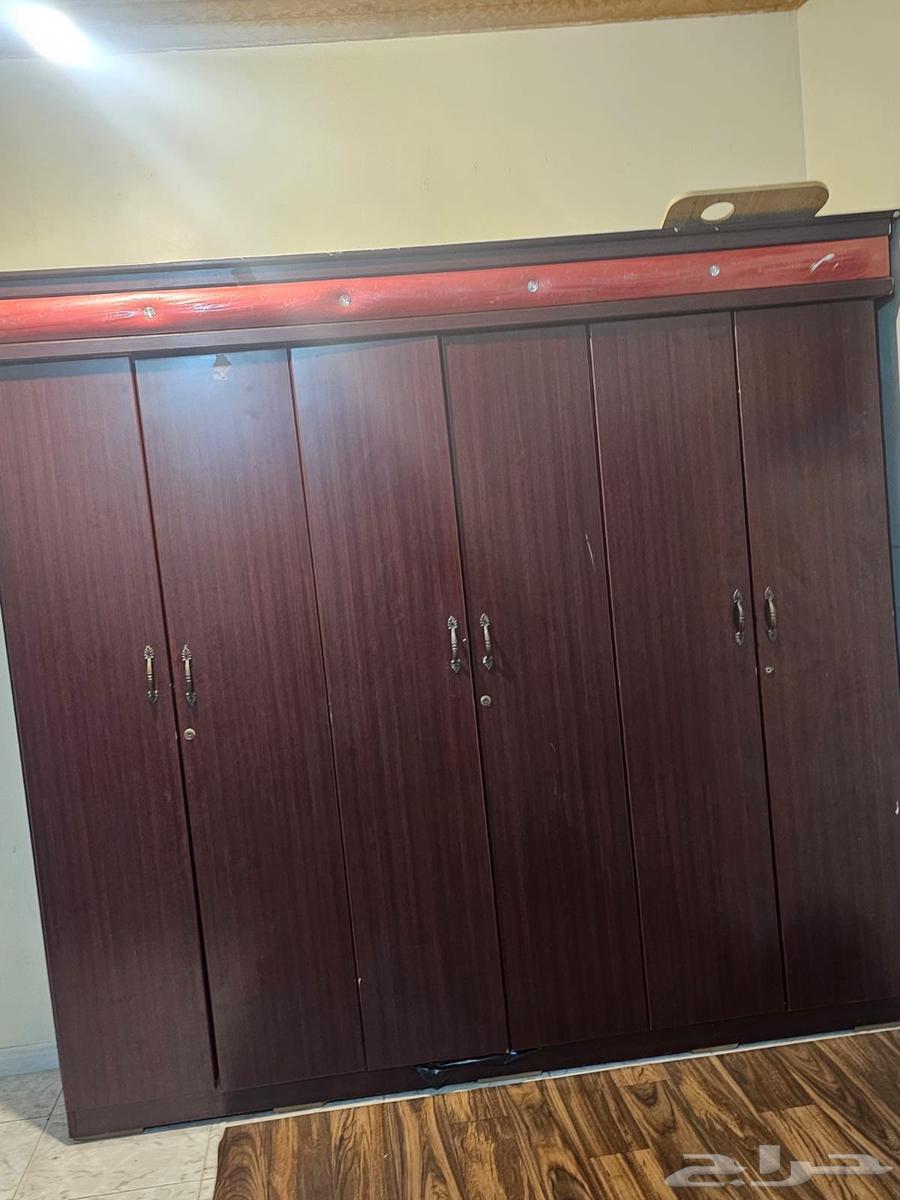 للبيع سرير و دواليب ومايكرويف64493150961283111