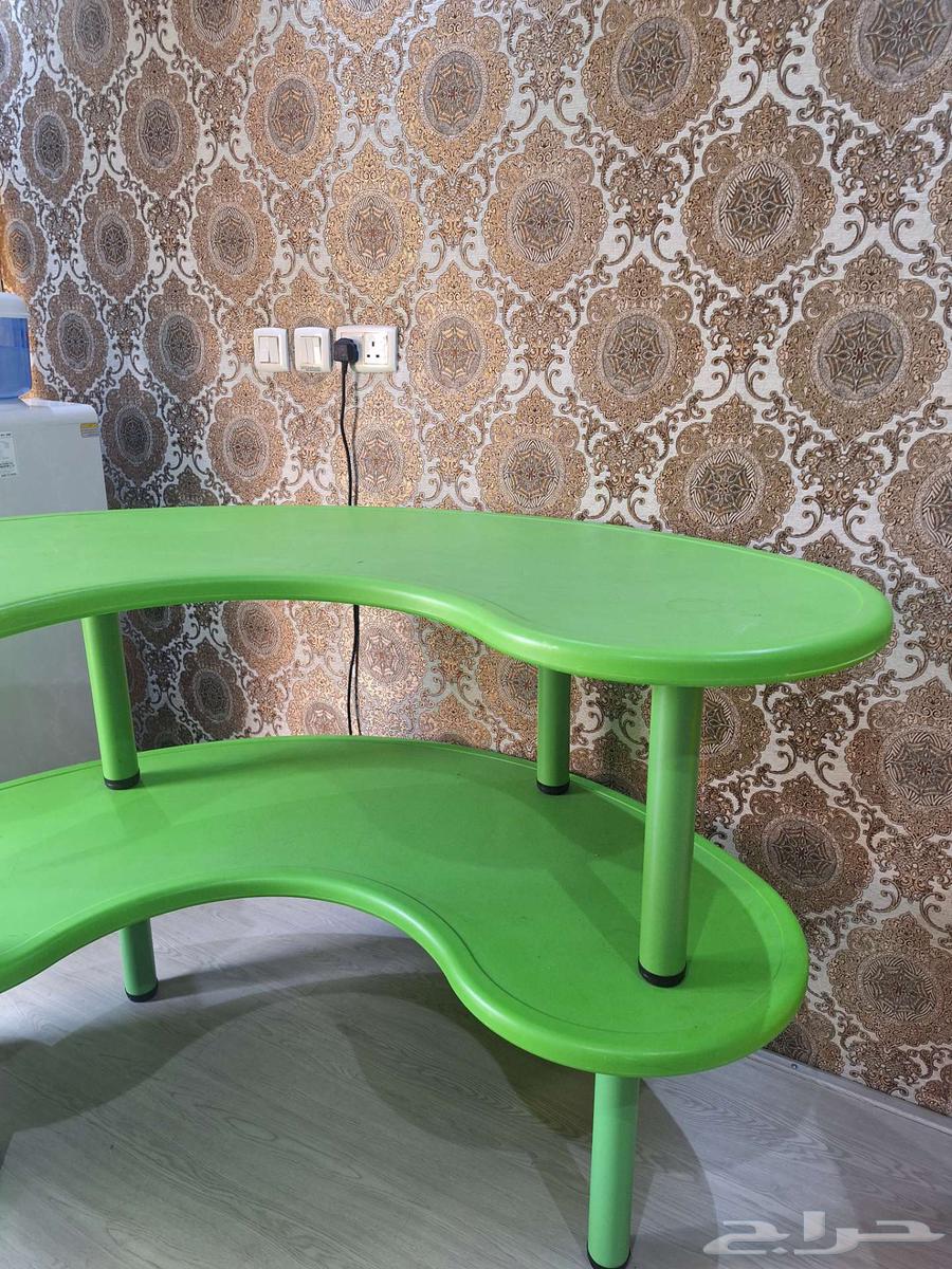 طاوله للبيع64494112810242110