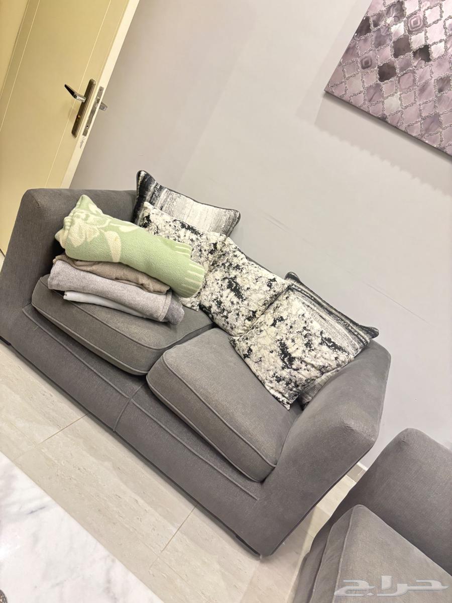 طقم كنب 9 اشخاص مع 2 طاولة جانبية وطاولة وسط رخام64494771511939112