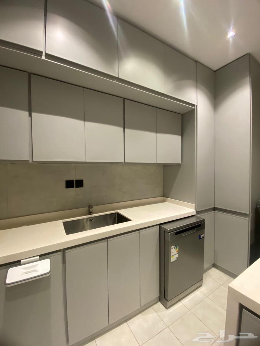 مطبخ نظيف جدا (المنيوم صاج) 4 4 ارتفاع للسقف64495009293571111
