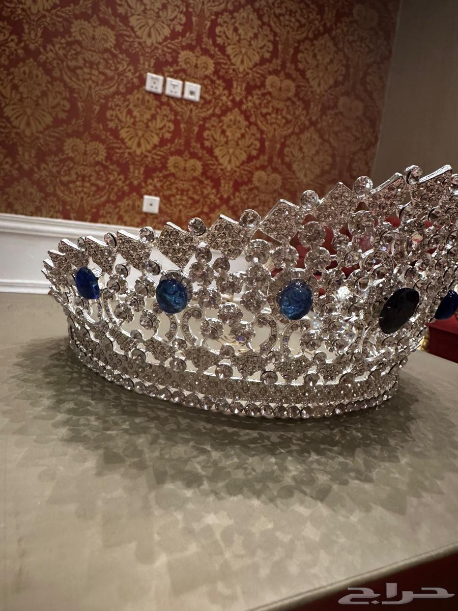 تاج ملكي مرصع بحجر الزفير الازرق للزفاف64495624574466113