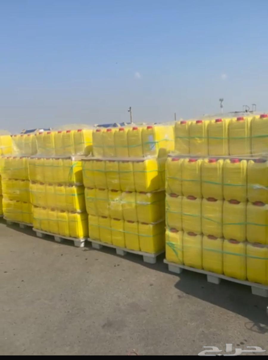 طبليات بلاستيك بسعر 15 ريال .64493450768001114