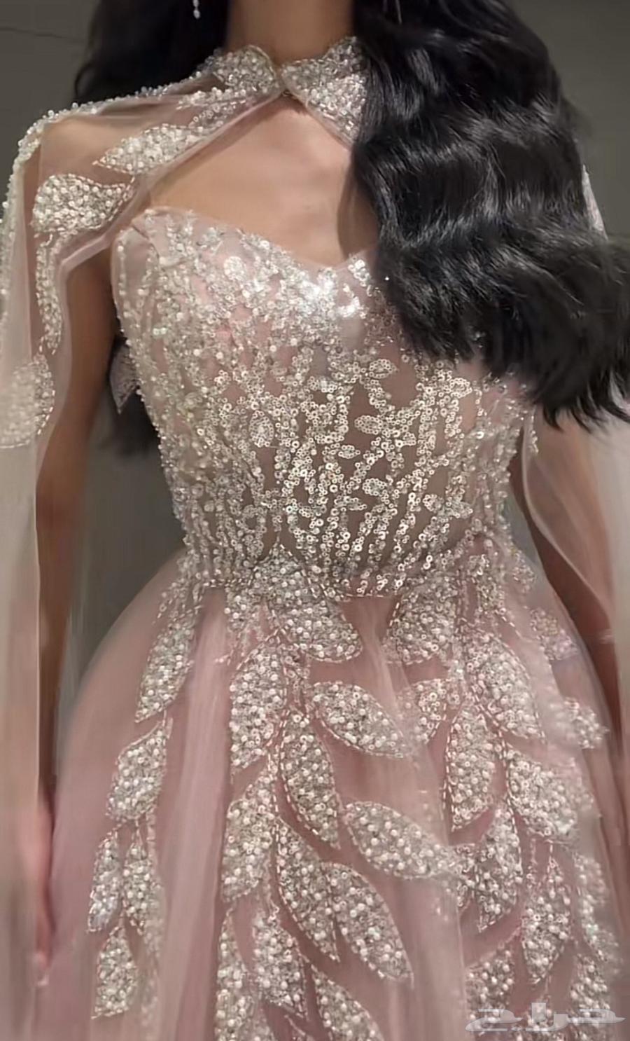 فستان مقاس xs ما انلبس ولا مرا لسى جديد64492134860801112