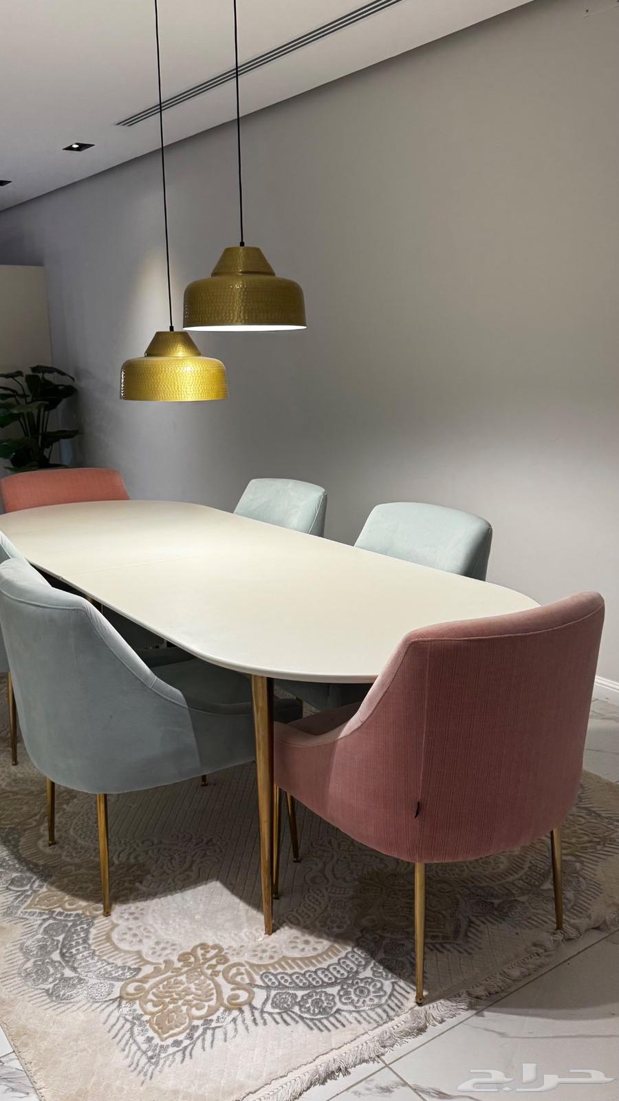 طاولة طعام للبيع64489336349187113