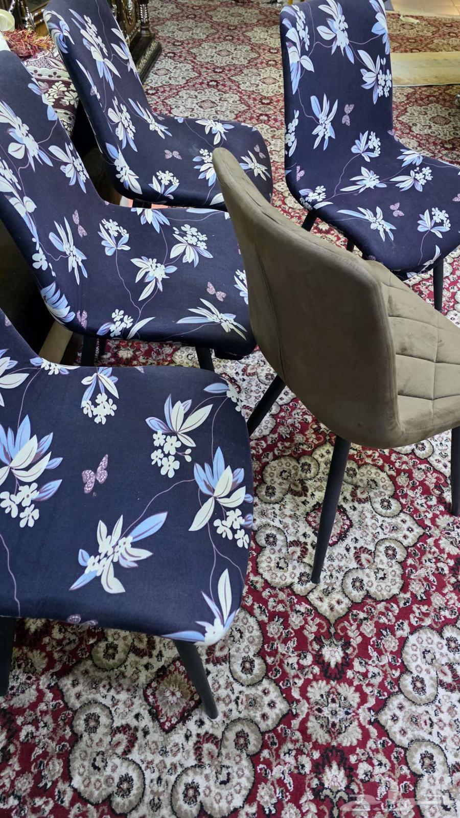 Chair and Table Set64489572869377112