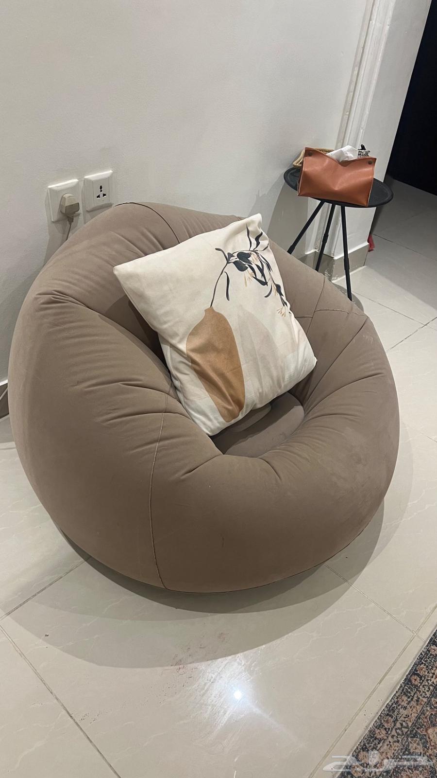 Chair64492393669889110