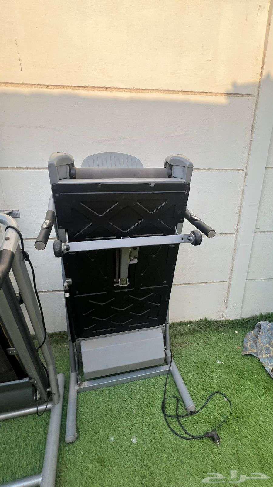 3 Treadmill Machines64494140004355112