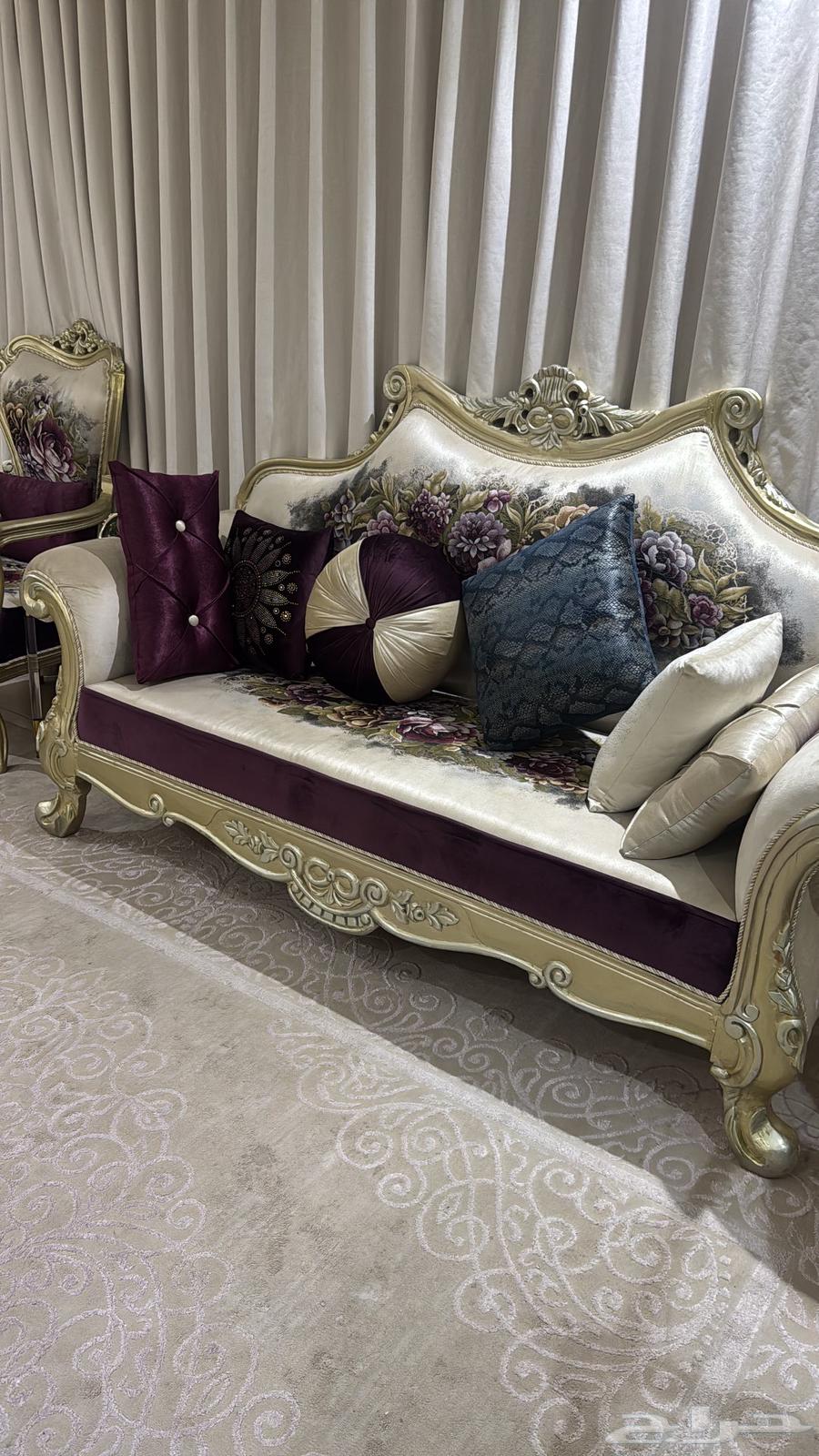 كنب كلاسيكي نظيف مكه المكرمة مخطط 564494482547201114