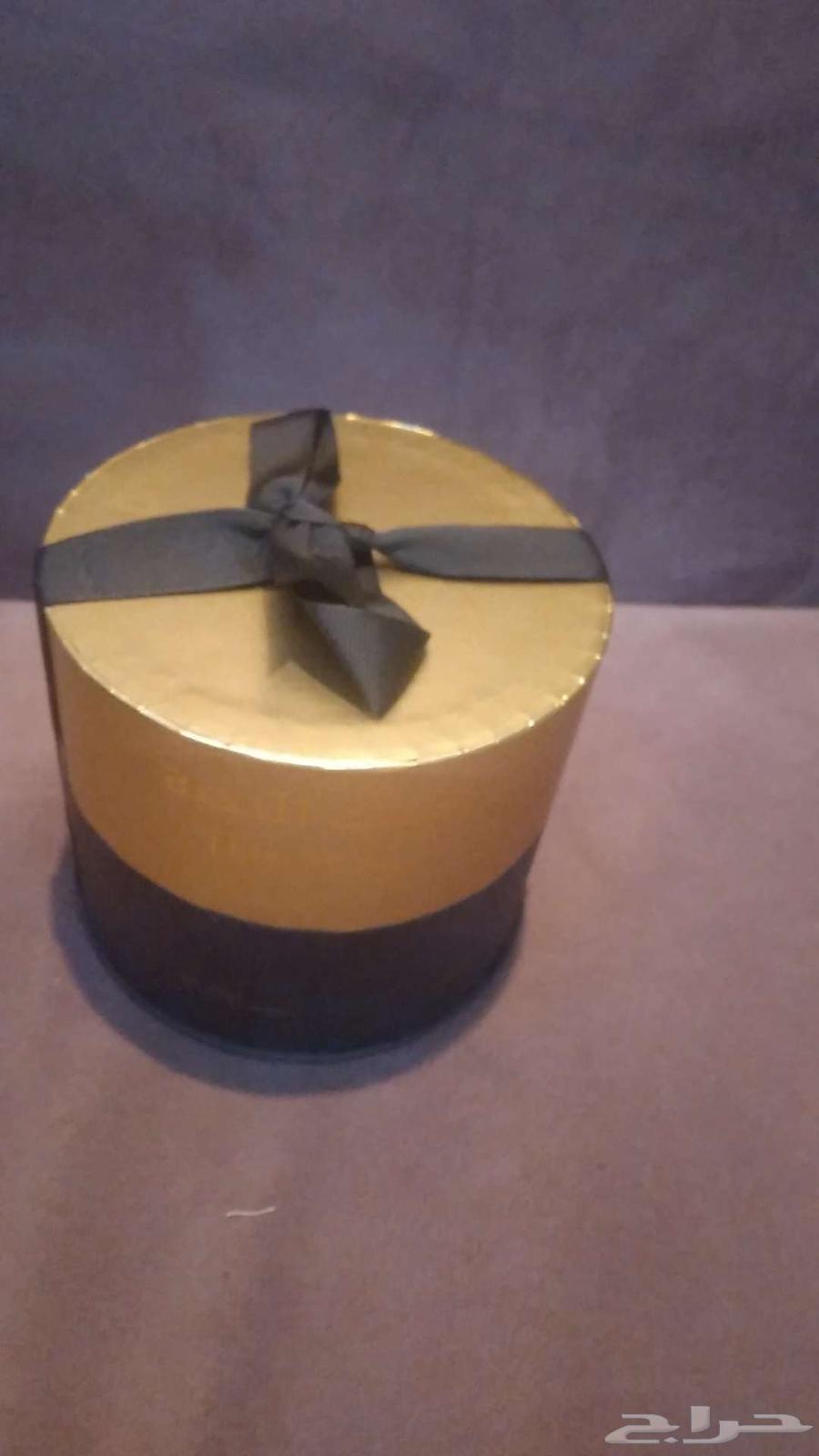 عطر (نخبه العود)64494743124482113