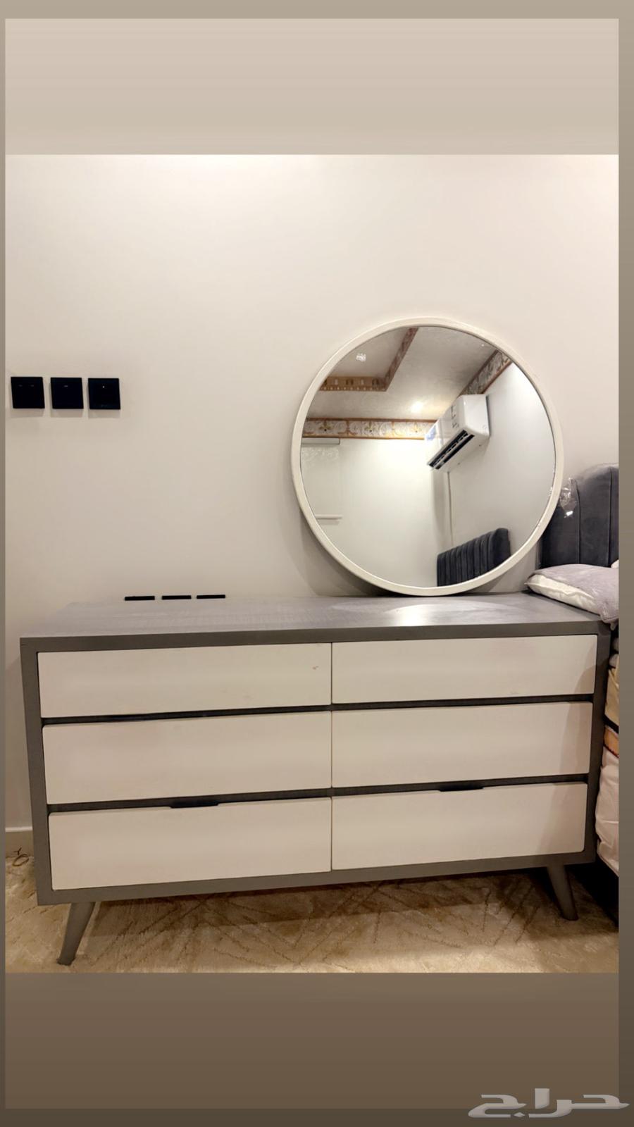 تسريحه للبيع64495227432707110