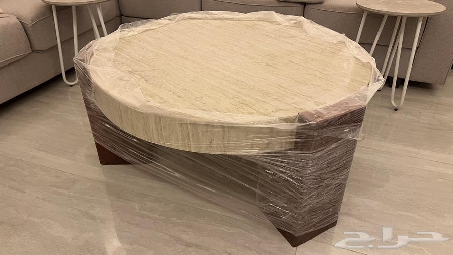 طاوله خشب وبديل رخام جديده لم تستخدم64487319191938110