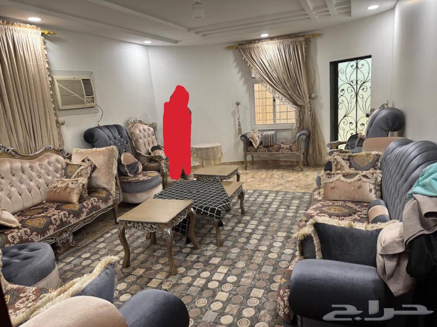 طقم كنب كامل مع ستاير وطاولات شبه جديد64493137307011111