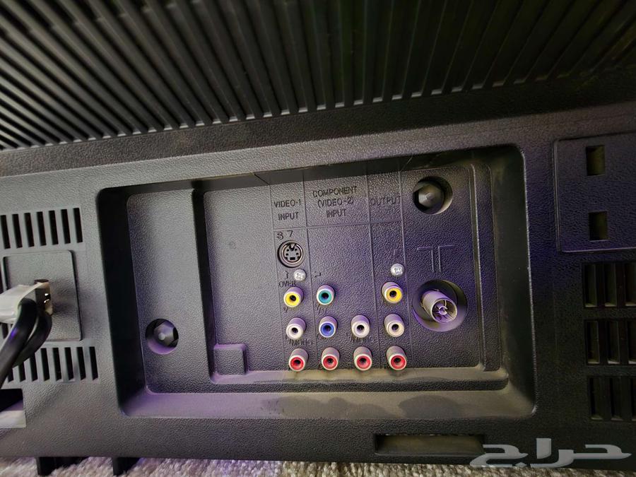 تلفزيون قديم - تلفزيونين قديمة - crt tv64495186405505112