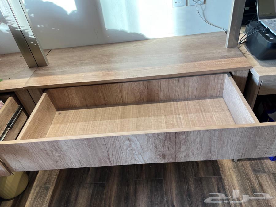 ديكور محل شبه جديد64495268567553111