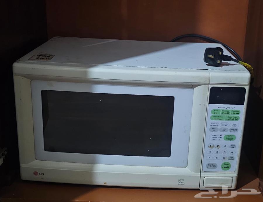 للبيع سرير و دواليب ومايكرويف64493150961283110