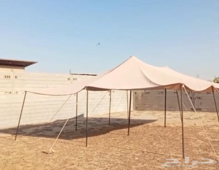 There are barrels, bricks, and a sheep shelter64486634212738111