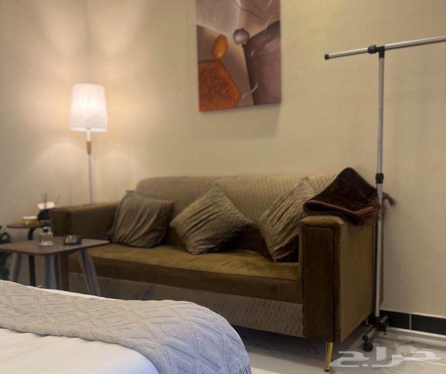 تسريحة اربع ادراج واثاث للبيع الندوة الرياض64495337991553111