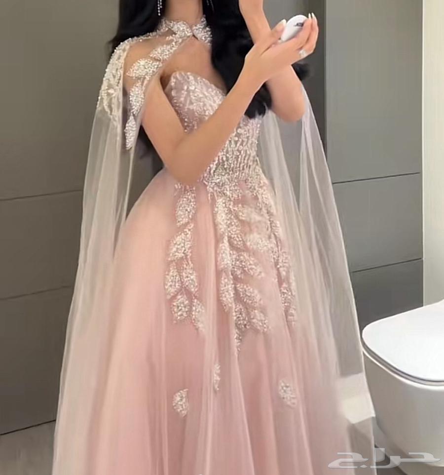 فستان مقاس xs ما انلبس ولا مرا لسى جديد64492134860801110