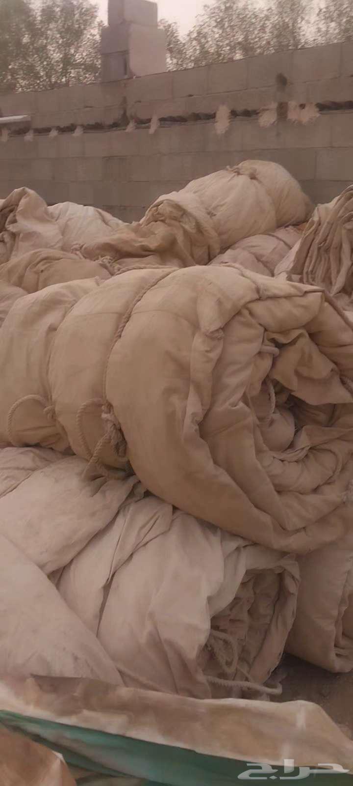 22 tents with awnings, various sizes64497758656257114