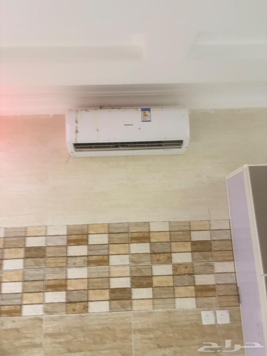 للبيع مكيفات قرين جديده على الضمان64498298723970113