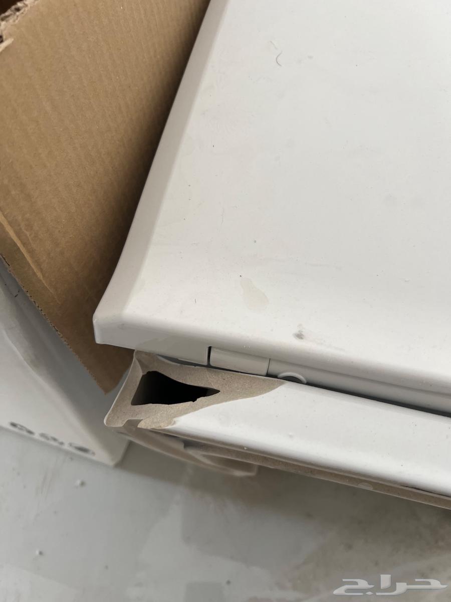 New chair with damage, purchase price 55064498495048707110