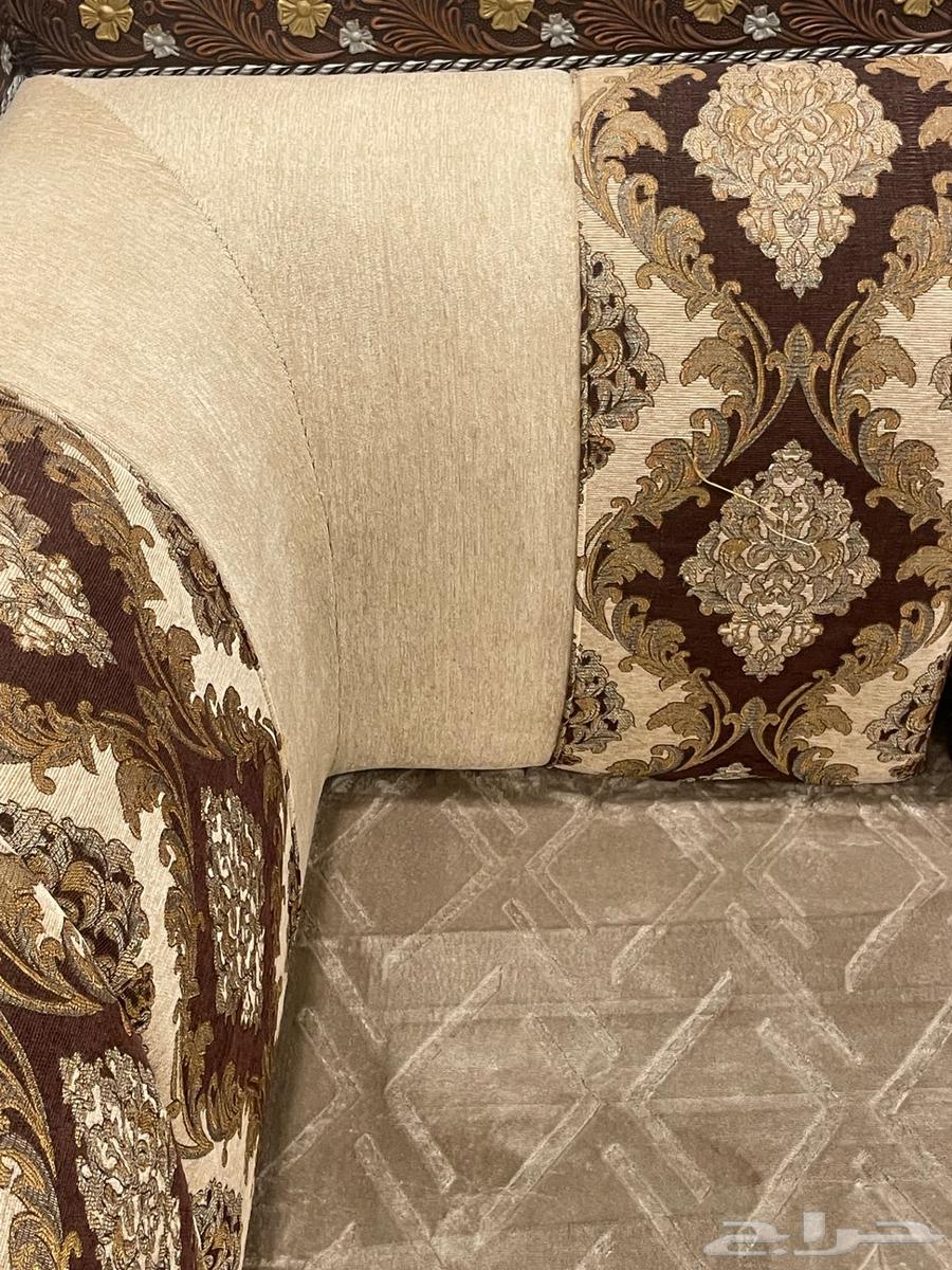 مساند ارضيه نظيفه جداا للييع64498839752321111