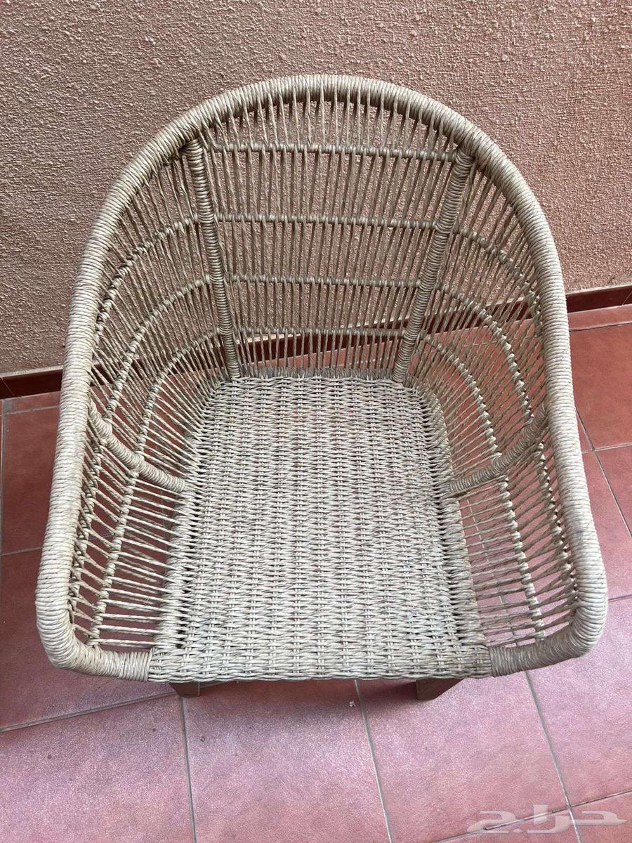 مكيف مستعمل وكراسي خشب تك64500091056001112