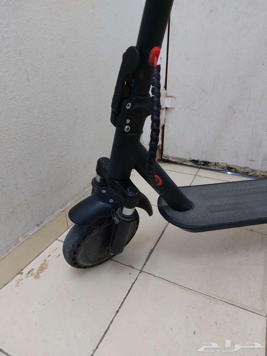 سكوتر كهربائي للبيع64500713696643111