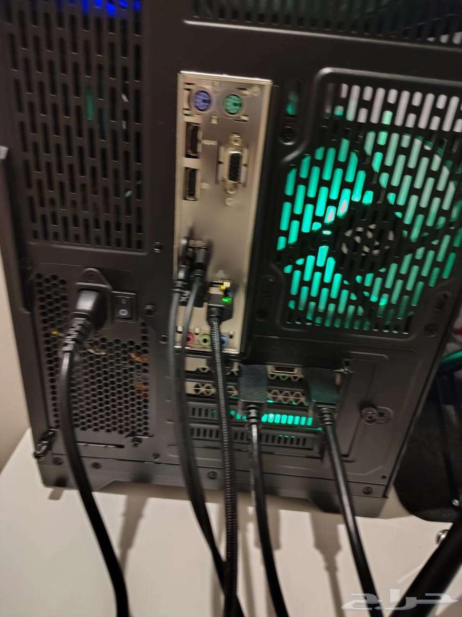 For sale desktop PC (Gamers Montage) with strong specifications64501118780289111