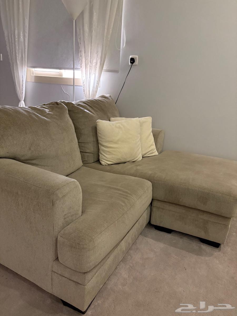 طقمين كنب اشلي من امريكا ب 4الاف فقط64501507466754113