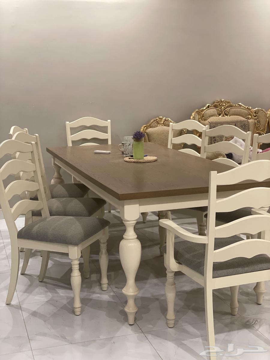 غرفة طعام 8 كراسي مع البوفيه لم تستخدم من هوم سنتر64502556553474112