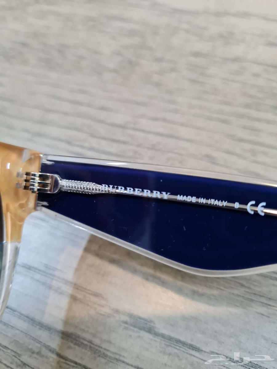 (Comprehensive clearance) Authentic Burberry sunglasses.64496668114563111